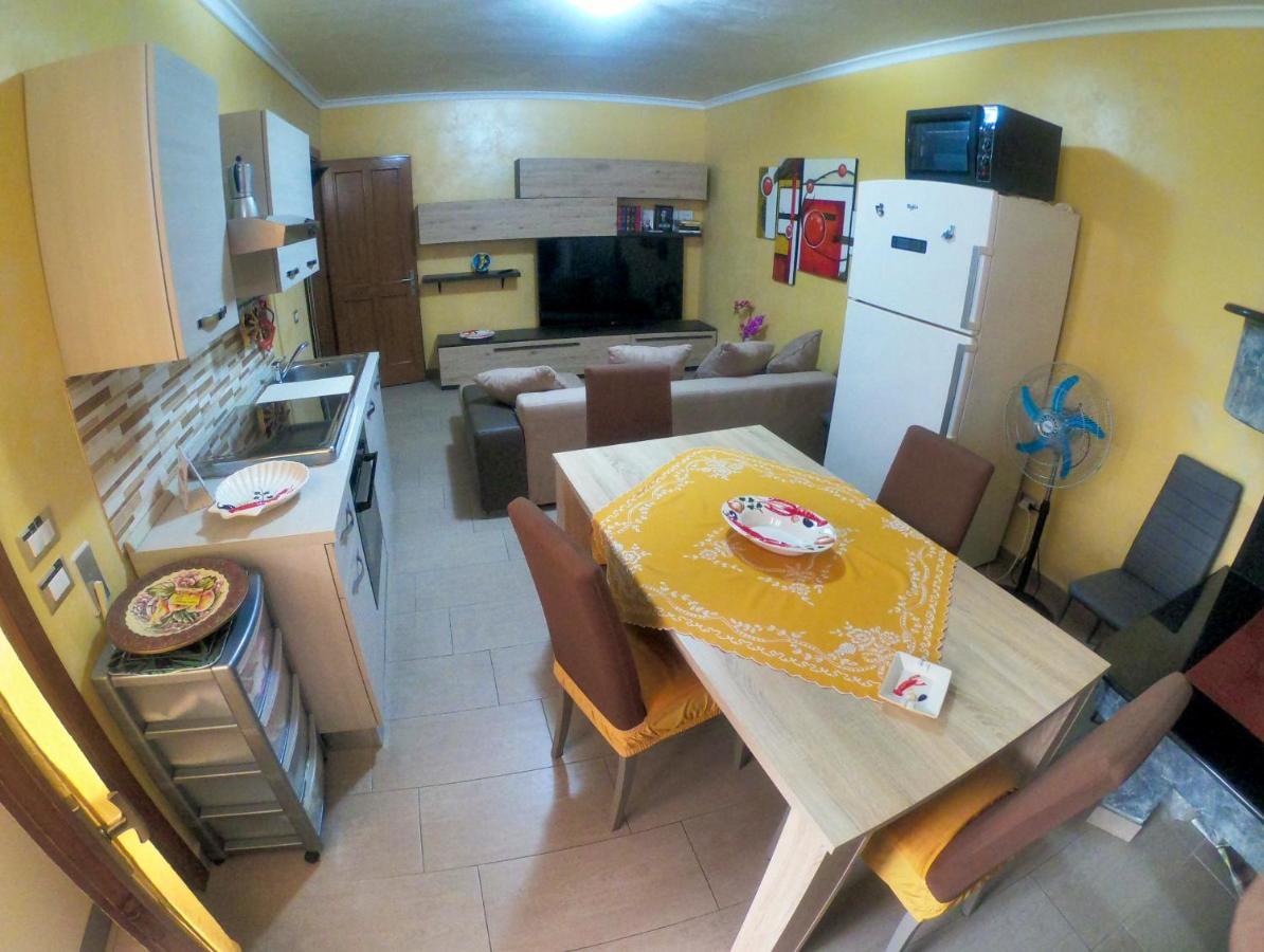 Apartamento A Casa Di Lele Porto Cesareo Exterior foto
